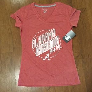NWT-Alabama crimson t-shirt